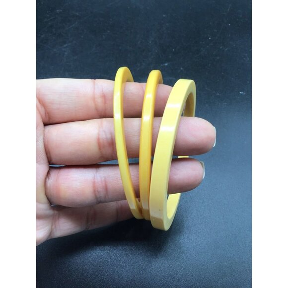 Vintage Stack Bracelets Bakelite Bangles Set of 3 Egg Yolk Spacers Square Edges - Picture 5 of 7